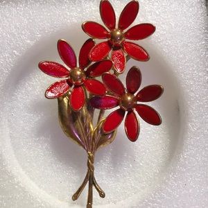 COPY - Large red daisy estate brooch